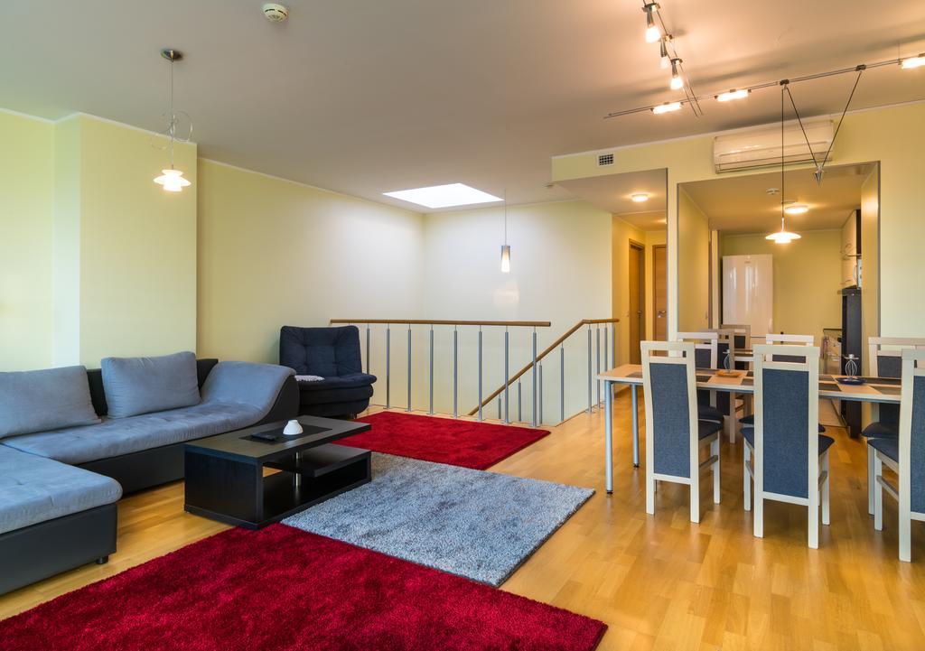 Airhome Apartments Tallinn Extérieur photo